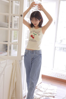 在厨房征服美丽领导夫人